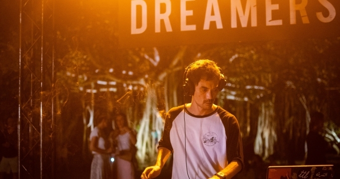 DREAMERS, La Garden Party